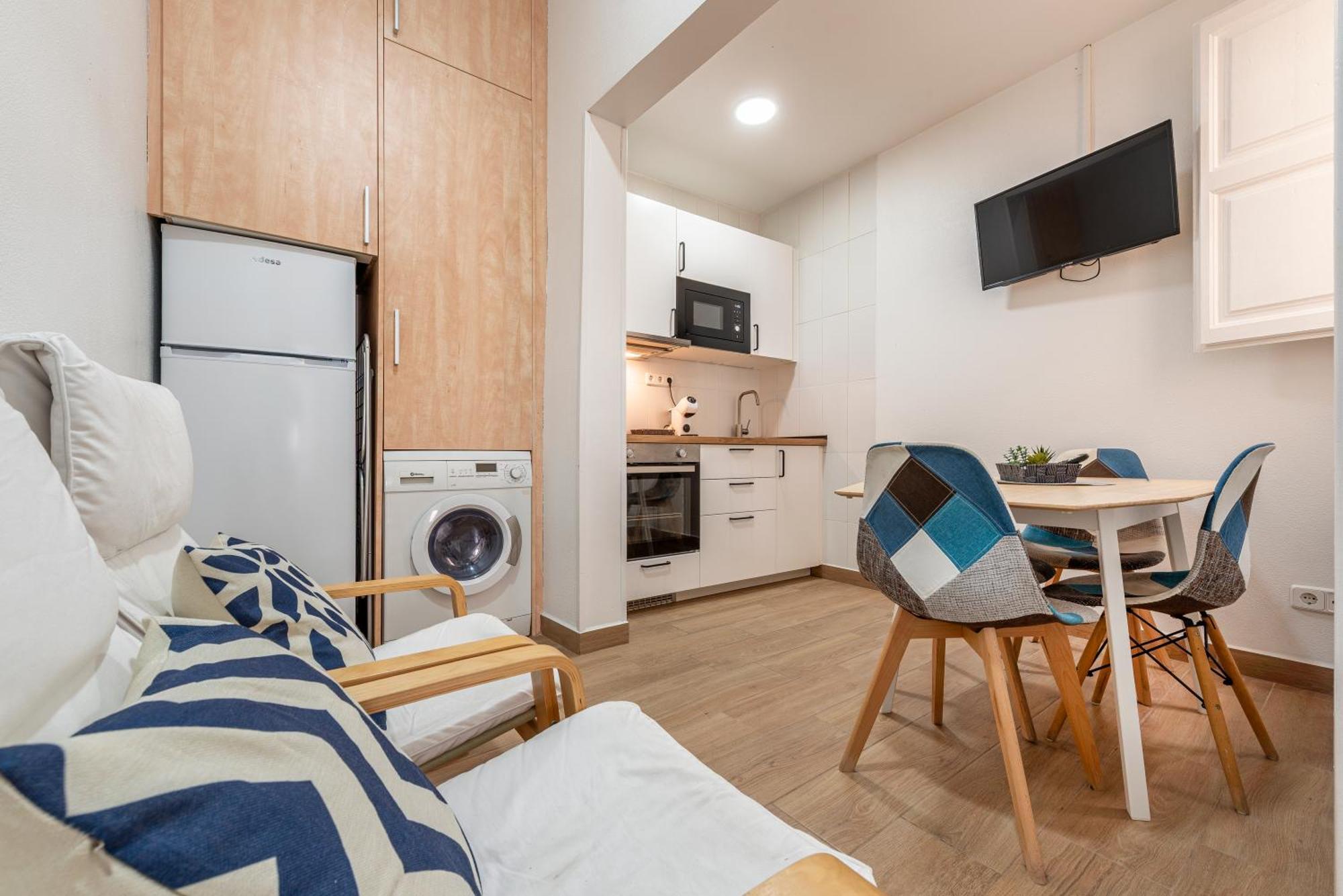 Apartaments Via de l'Imperi Romà Tarragona Esterno foto