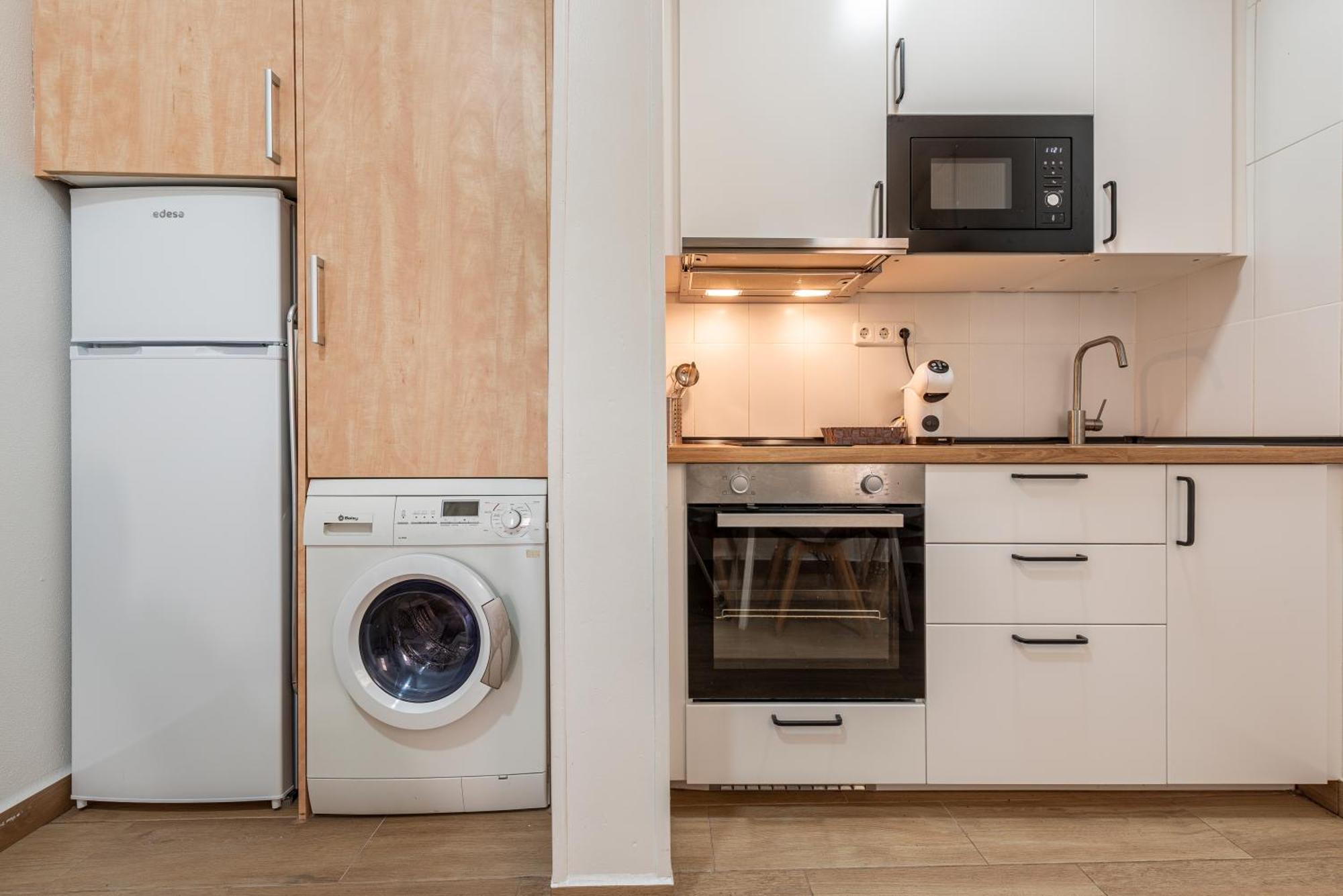 Apartaments Via de l'Imperi Romà Tarragona Esterno foto
